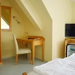 Ξενοδοχείο Alte Post - Am Rhein-ufer 3*
