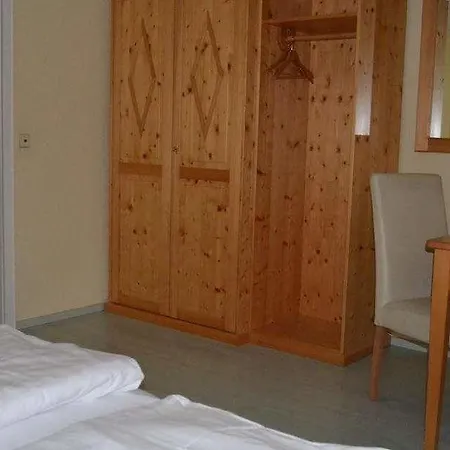 Alte Post - Am Rhein-ufer 호텔 3*