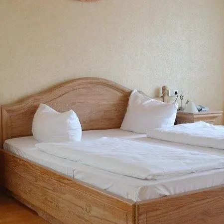 Alte Post - Am Rhein-ufer فندق لاوفنبورغ