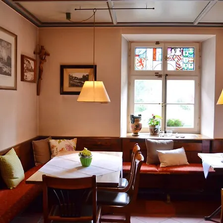 Alte Post - Am Rhein-ufer 3*