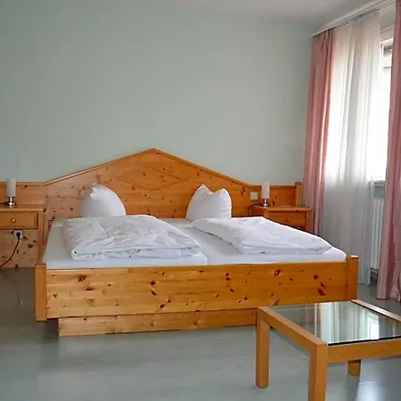 Alte Post - Am Rhein-ufer 호텔 3*