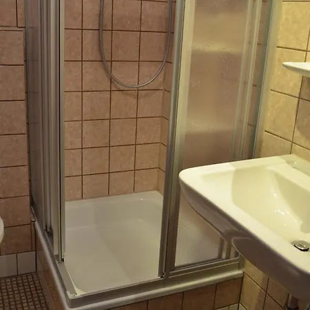 Alte Post - Am Rhein-ufer 3*